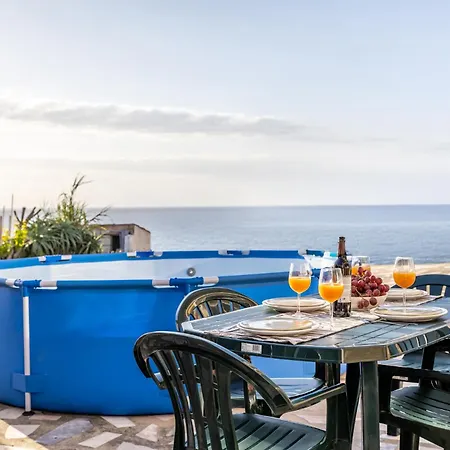 Апартаменты Casa Da Legua - Panoramic Ocean View With Terrace Pool *